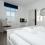 Hemenswarft Direkt An Der Nordsee Mit Meerblick Apartament