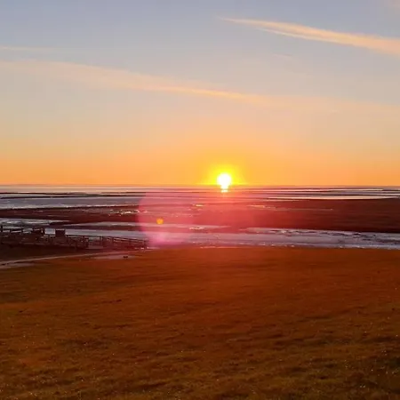 Apartment Hemenswarft Direkt An Der Nordsee Mit Meerblick *