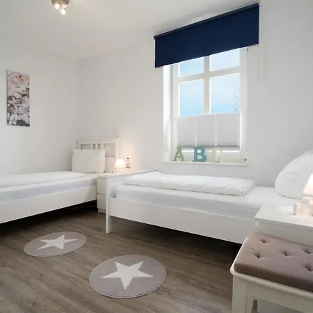 Hemenswarft Direkt An Der Nordsee Mit Meerblick *