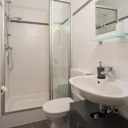 Hemenswarft Direkt An Der Nordsee Mit Meerblick Apartament